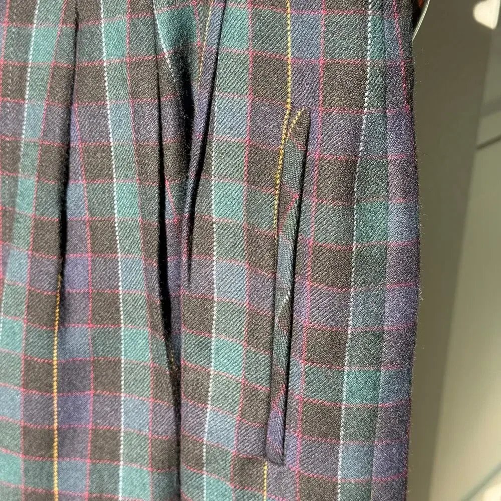Vintage Collectible Gold 100% Pure Wool Plaid Bermuda Academia Shorts Size 12